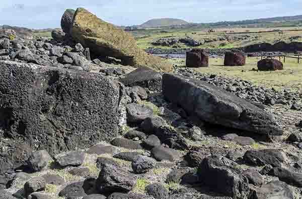 215 - Chile - isla de Rapa Nui o Pascua - Ahu Hanga Te'e